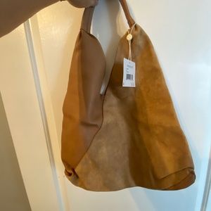 Tan tote purse